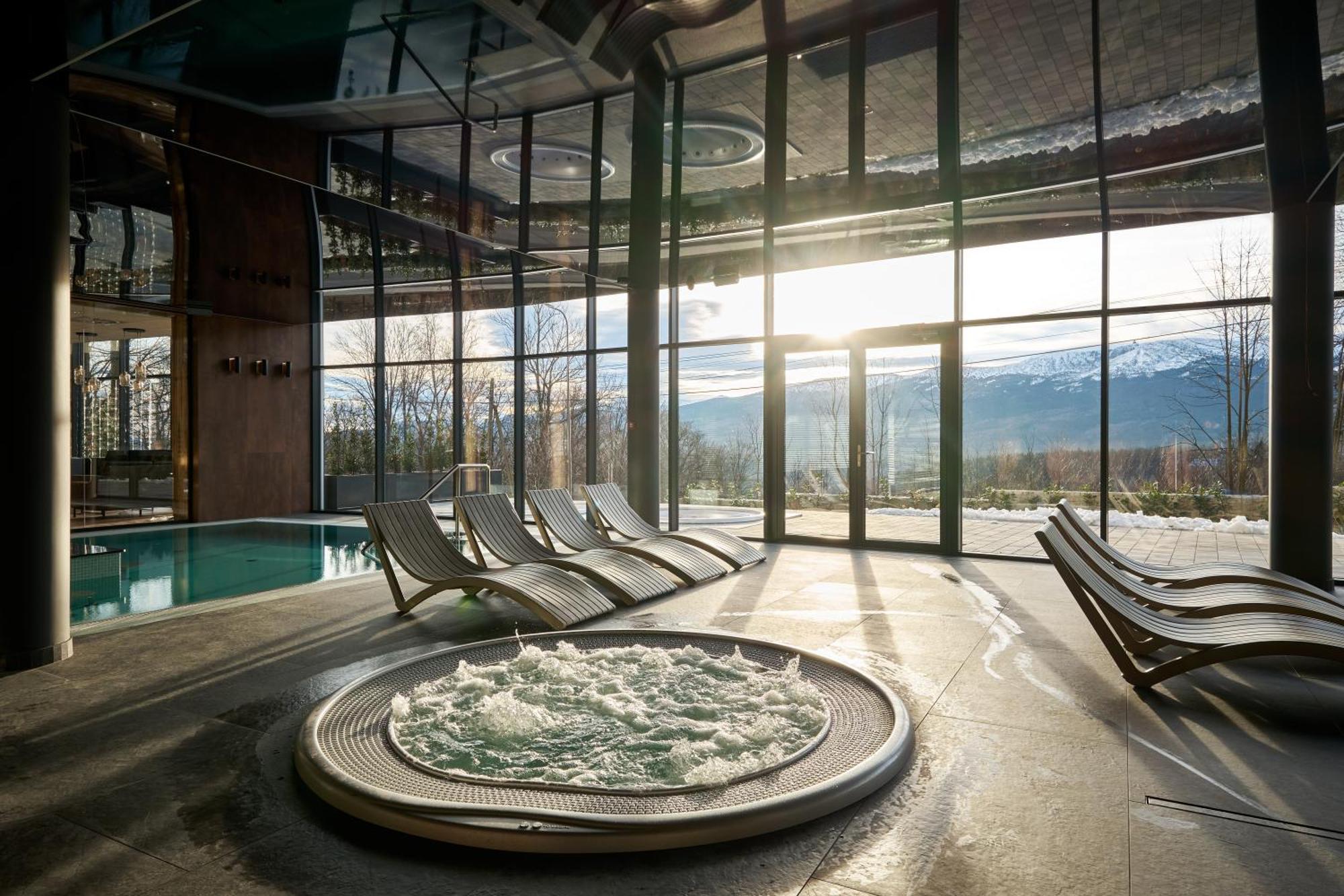 Zloty Horyzont Hotel & Resort シクラルスカ・ポレンバ エクステリア 写真
